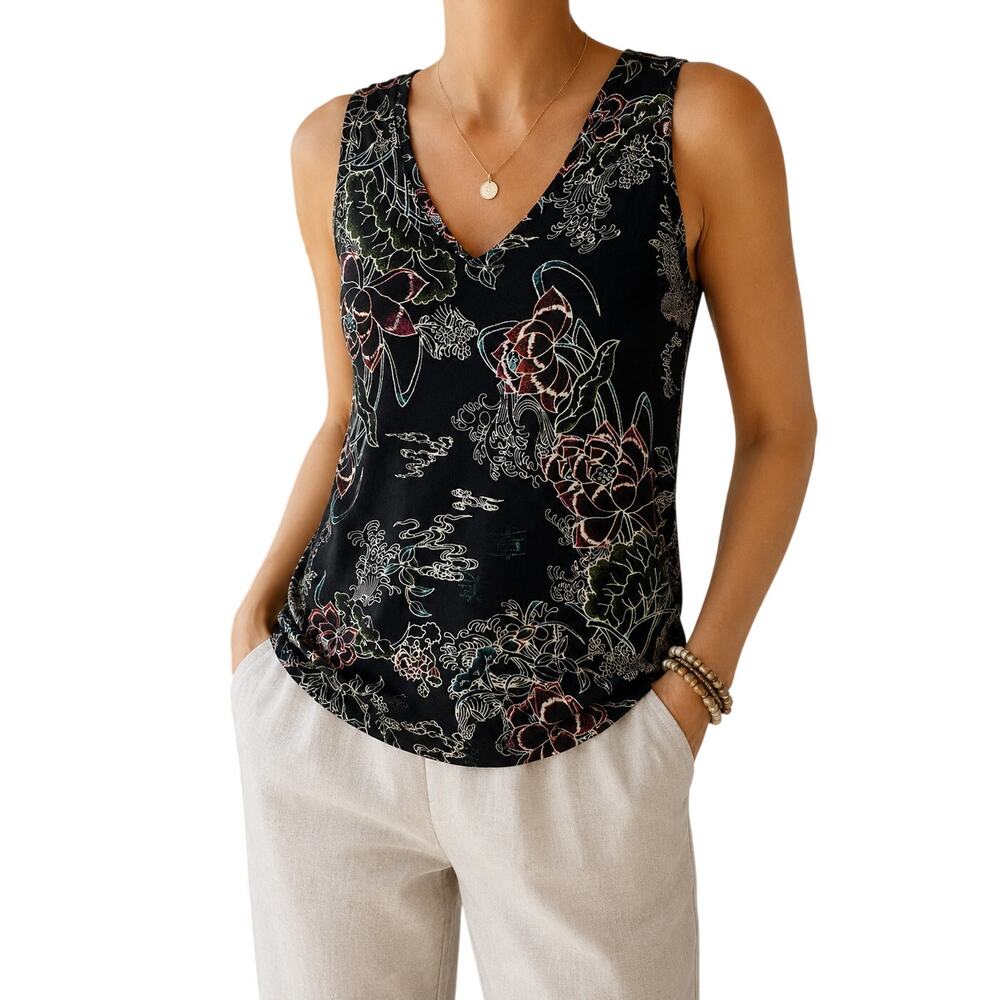 Chico’s Travelers Medium Black Floral Stretch V Neck Tank Cottagecore comfy